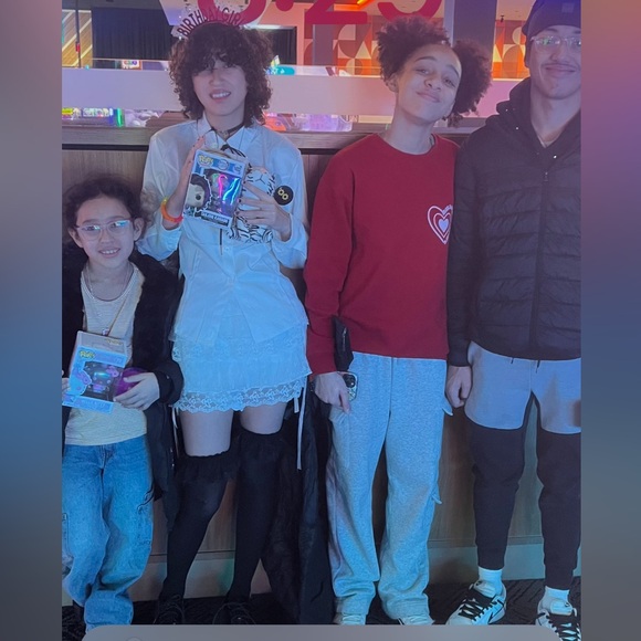 ❤️Share Show Live Listing ❤️ 🎉 - Picture 3 of 3